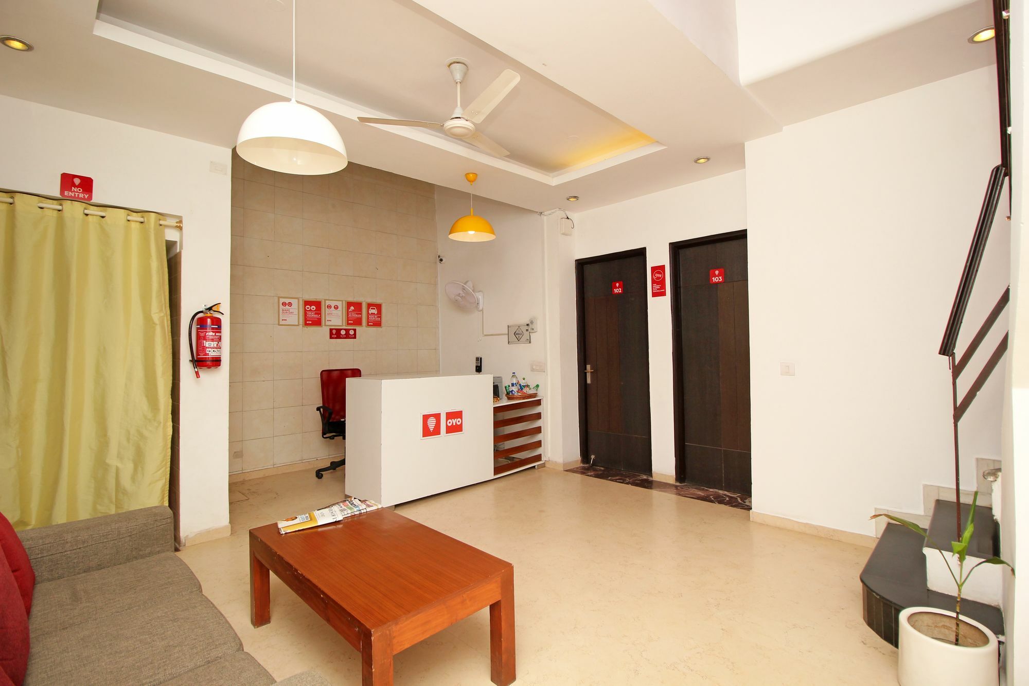 Oyo Flagship 591 Safdarjung Enclave Aparthotel New Delhi Exterior photo